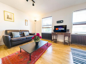 Spacious 2 Bedroom Apartment in Hackney